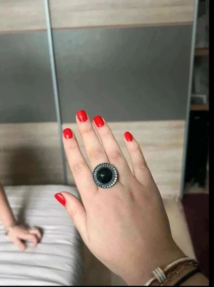 bague ronde noir