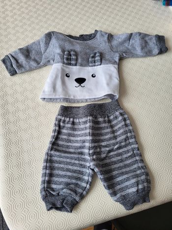 Ensemble sweat et pantalon