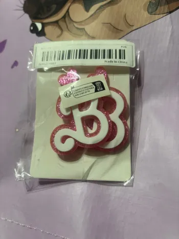 Bouclés d’oreilles Barbie neuves