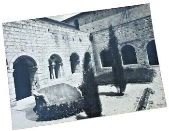 Carte postale La Roque d' Antheron (Bouches du Rhône) Abbaye de Silvacane du XIIème Siècle.