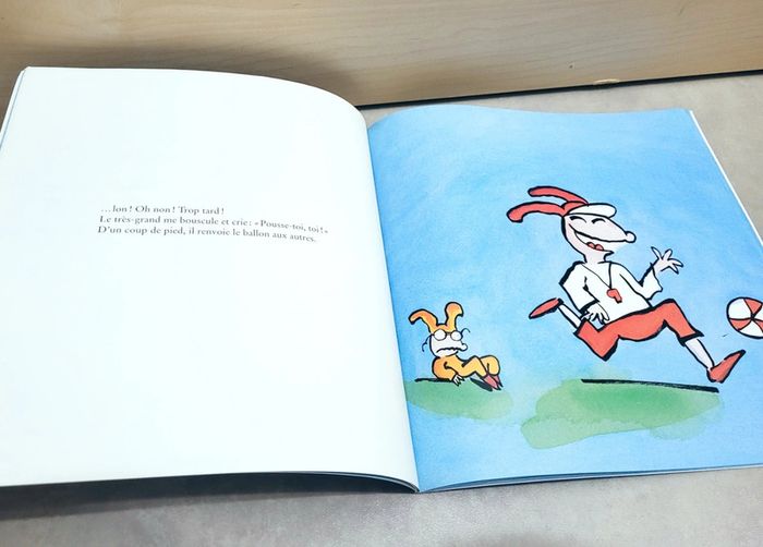 🌺 Livre (école des loisirs) : Mon amie - photo numéro 3