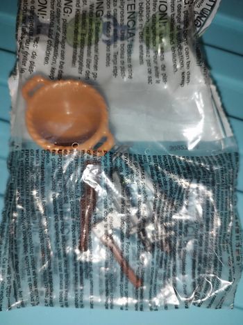 Sachet d'armes et accessoires playmobil