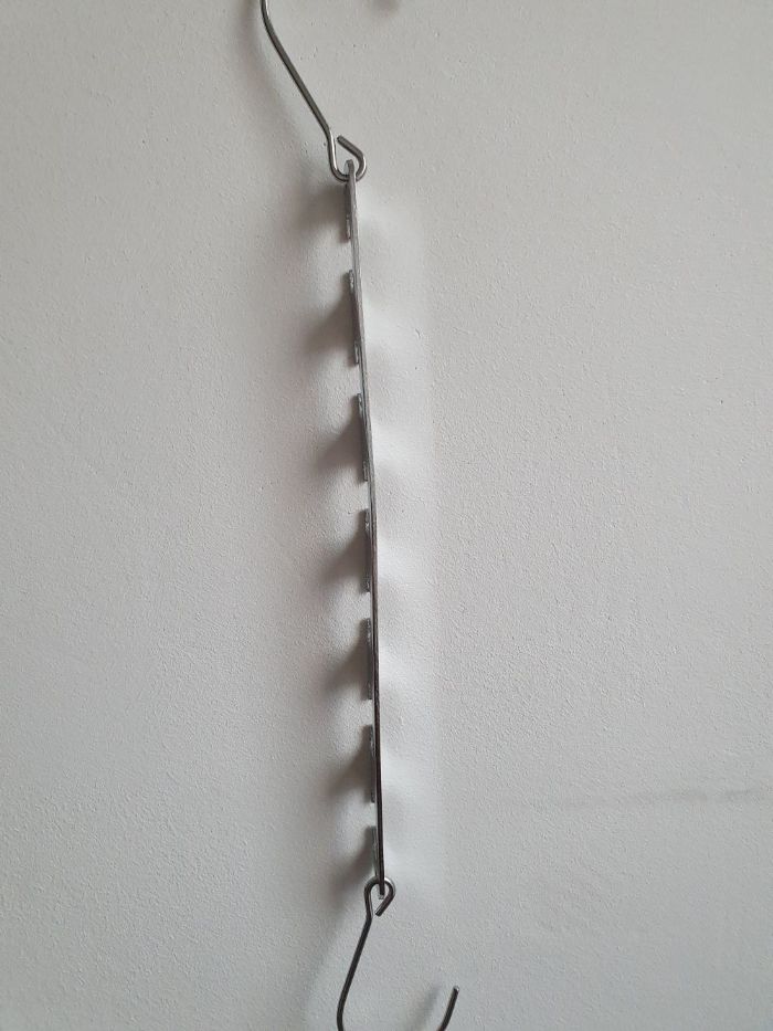 Lot de 3 cintres 6 crochets  en acier - photo numéro 2