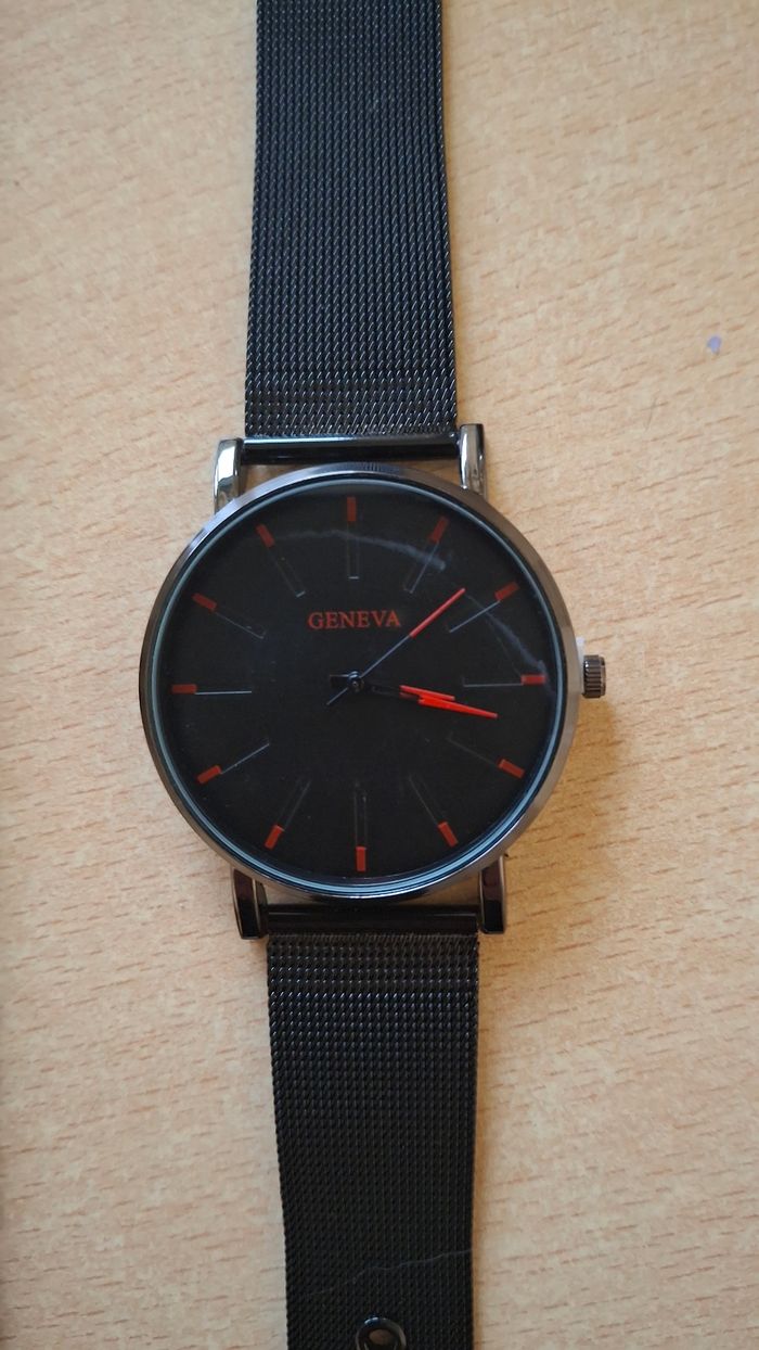Montre pour homme et bracelet noirs - photo numéro 2