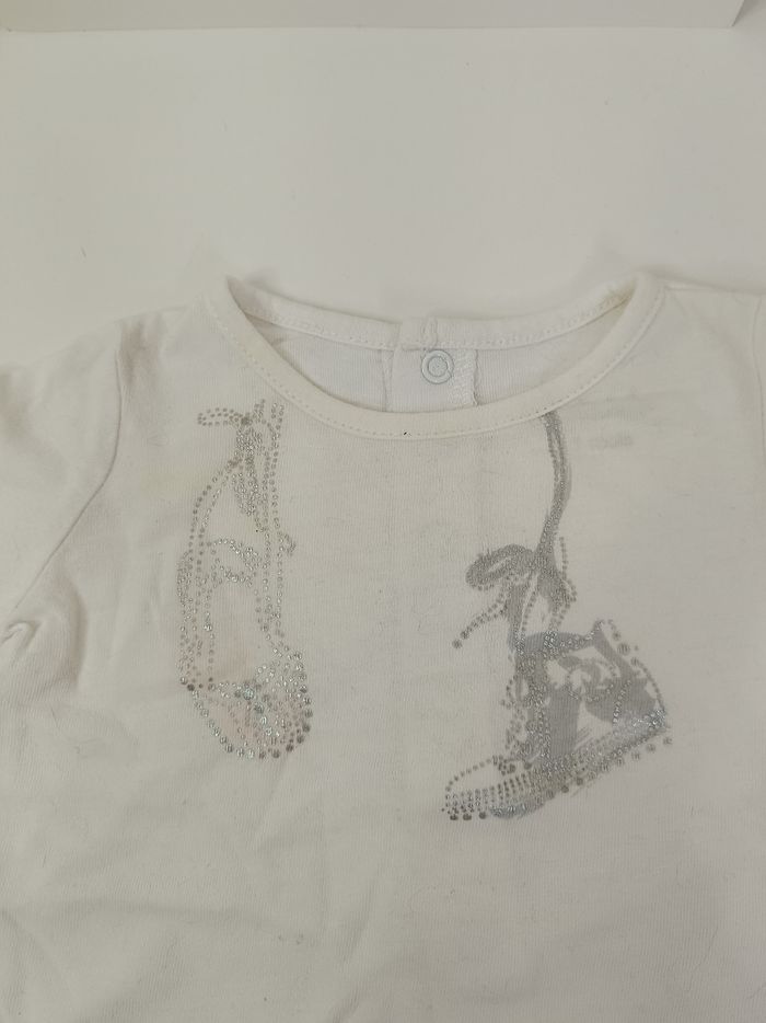 🦄 Tee shirt et legging bébé fille taille 1 mois 🦄 - photo numéro 3