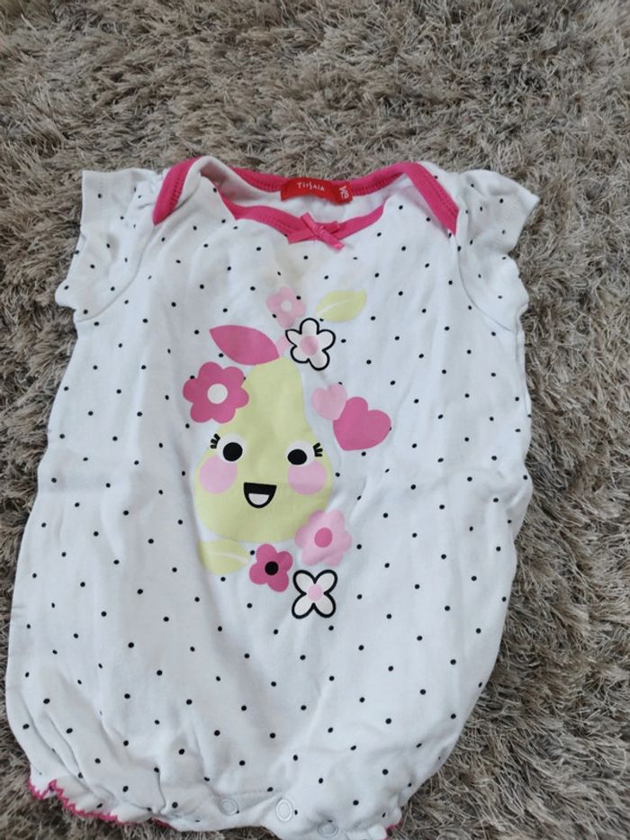 Lot de vêtements bébé fille robe 6 mois tache - photo numéro 8