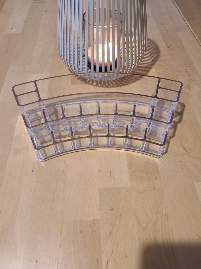 Présentoir à maquillage