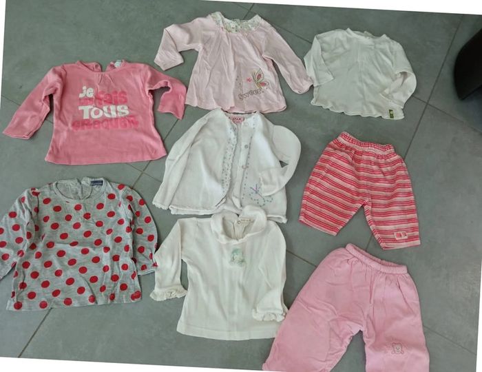 26 pièces 1 an fille - photo numéro 2