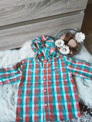 Chemise à capuche 5 ans