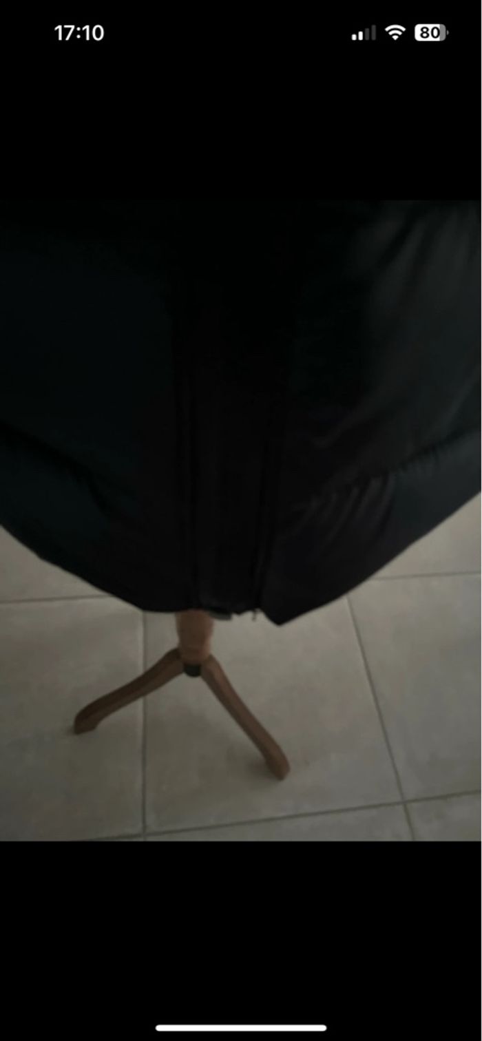 Blouson noir à capuche - photo numéro 7