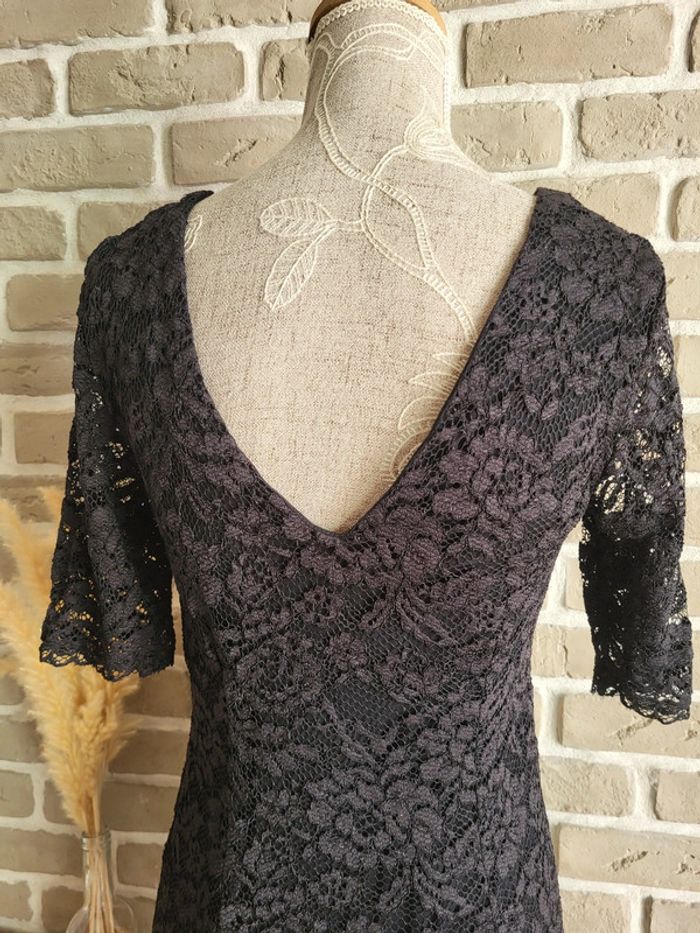 Jolie robe en dentelle florale noire Etam - Romantique chic - photo numéro 11