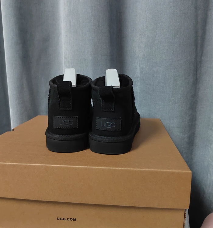 Ugg Ultra Mini taille 37 - photo numéro 4