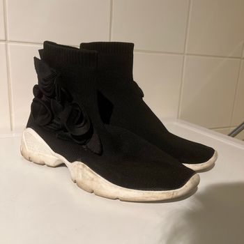 Bottine noire en tissus