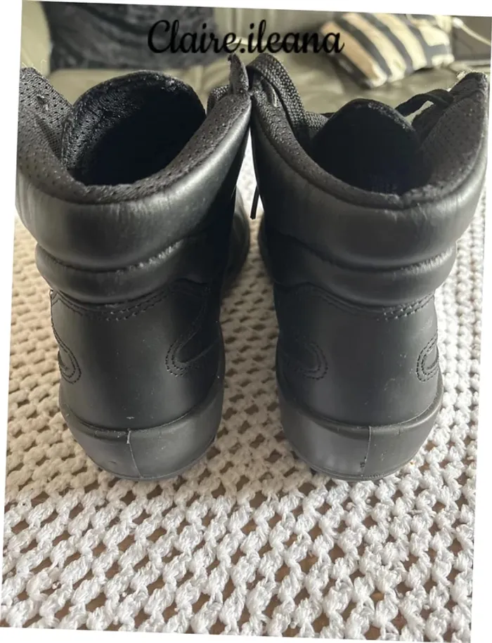 🛑 sneakers / chaussure de sécurité 🛑 T39 - photo numéro 3