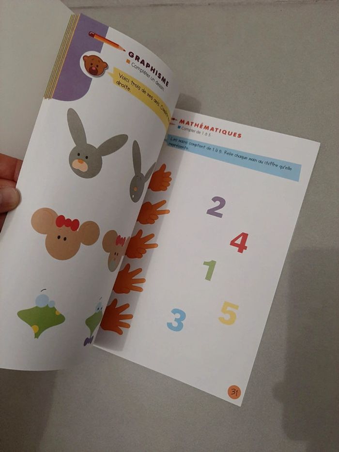 Cahier coloriage reine des neiges - photo numéro 15