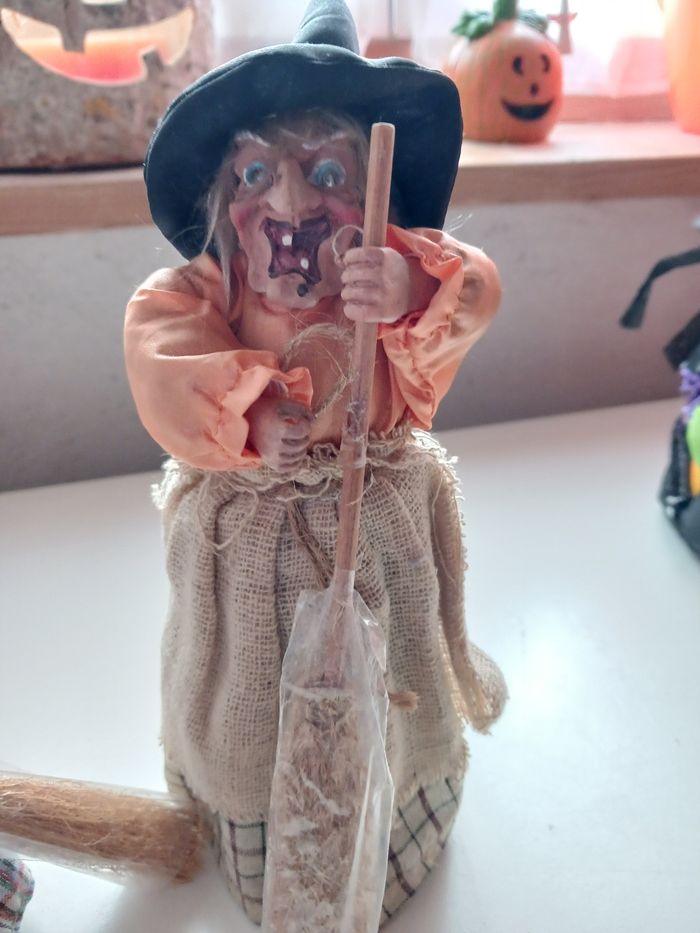 Sorcières, décoration d'halloween - photo numéro 3