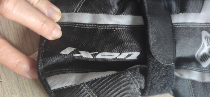 Gants moto très bon état - photo numéro 2