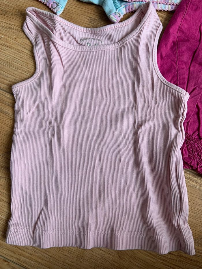 Lot 5 vêtements fille 18M - photo numéro 5