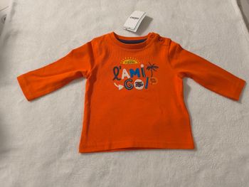 Haut gemo 6 mois neuf