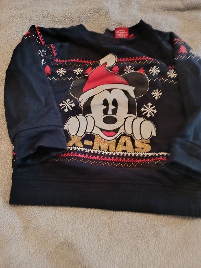 Pull noël mickey