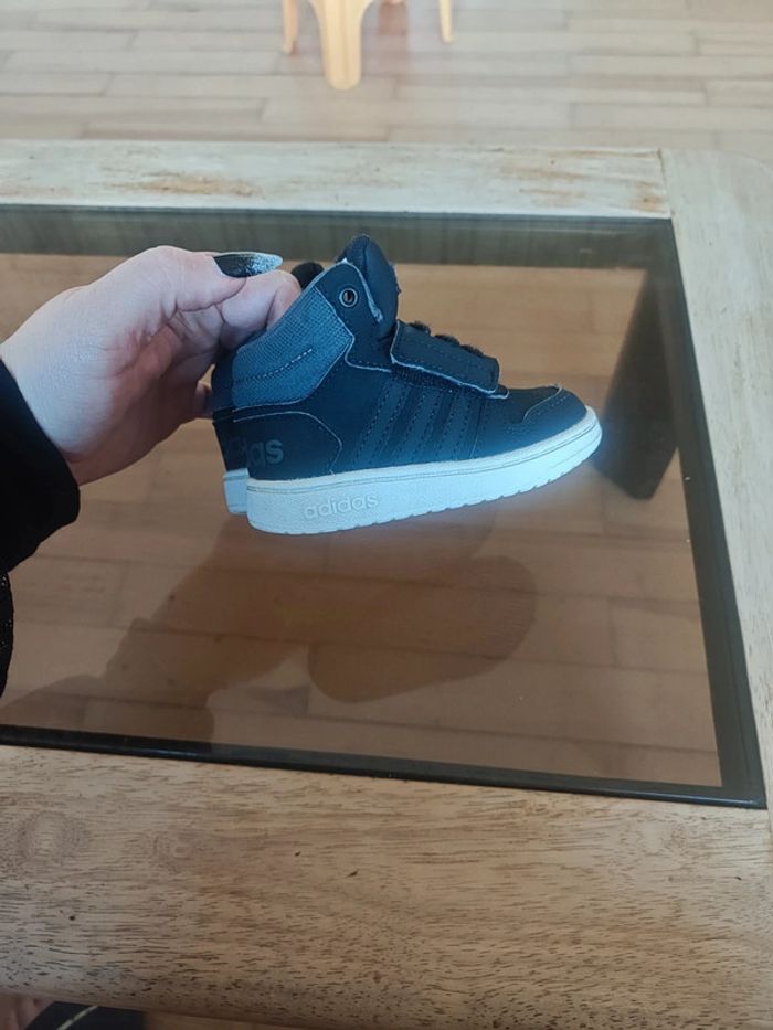 Baskets Adidas mixte p.21 - photo numéro 5