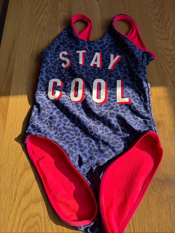 Maillot de bain fille taille 146/152