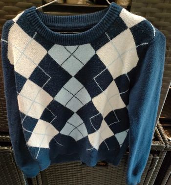 Pull léger bleu XS avec des motifs losanges