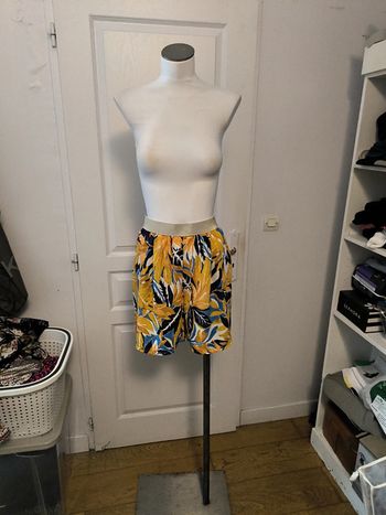 Short femme tissaia taille 44