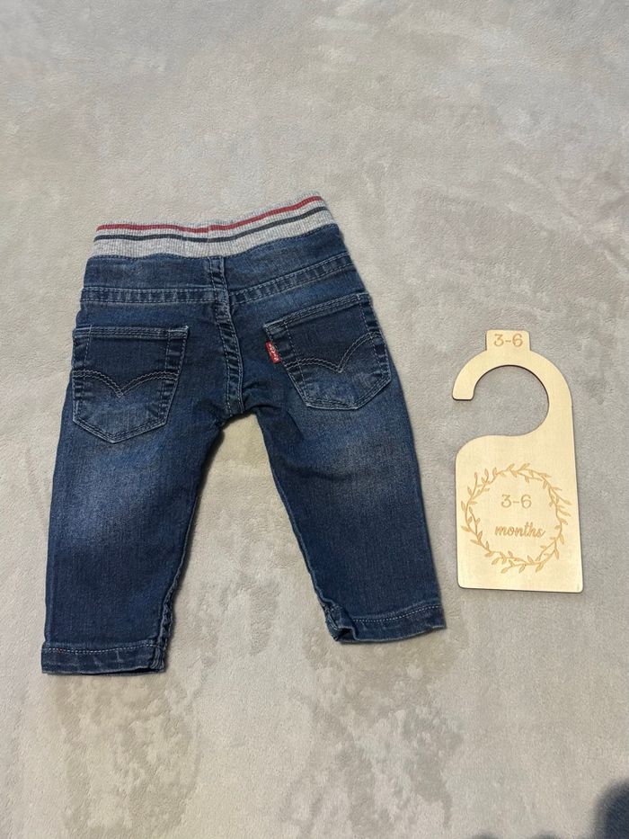 Jean Levi’s - photo numéro 2