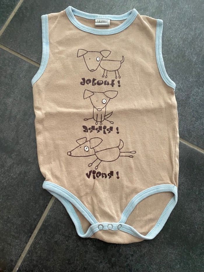 Body « Chien » Taille 12 M
