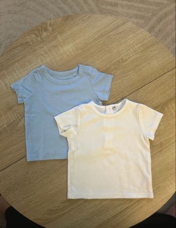 T-shirts~neuf~9 mois 