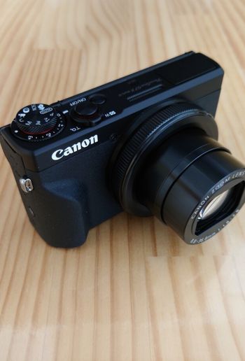 Canon Powershot G7X Markii Mark III avec 2 batteries , 1 chargeur et une carte mémoire 128Go en parf