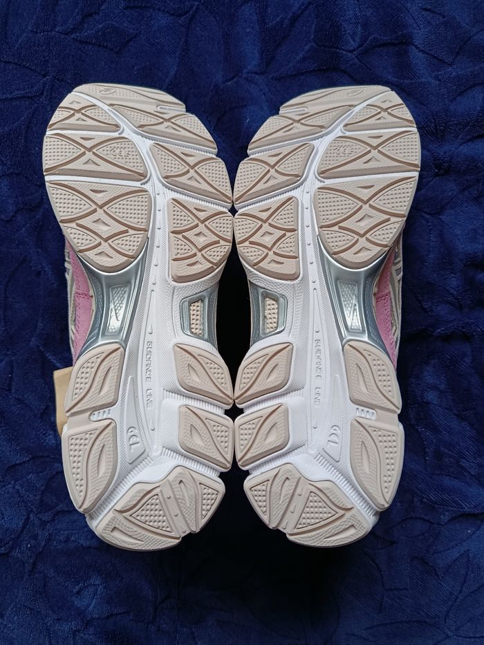 Asics gel nyc  cream minéral beige pink - photo numéro 10