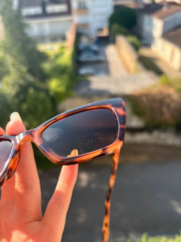 Lunettes de soleil - photo numéro 3