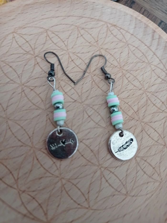 Boucles d'oreilles heishi rose et Vert - photo numéro 2