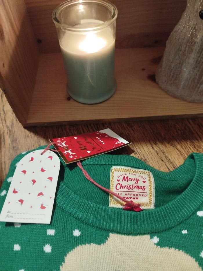 Pull de Noël mixte T.Xl - photo numéro 10