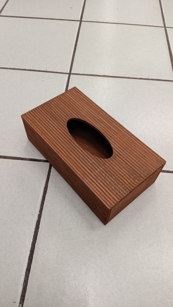 Boîte à mouchoir en bois neuve