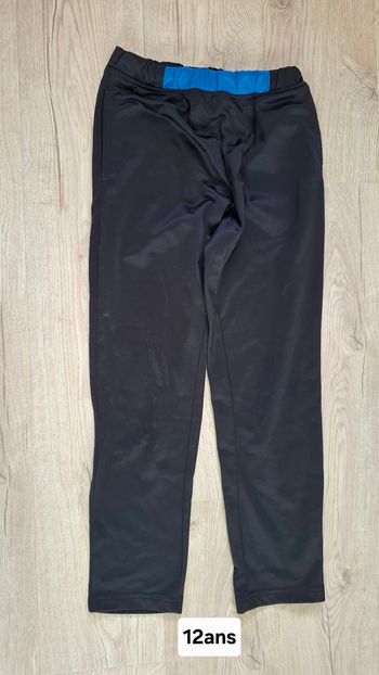 Pantalon survêtement noir 12ans TBE
