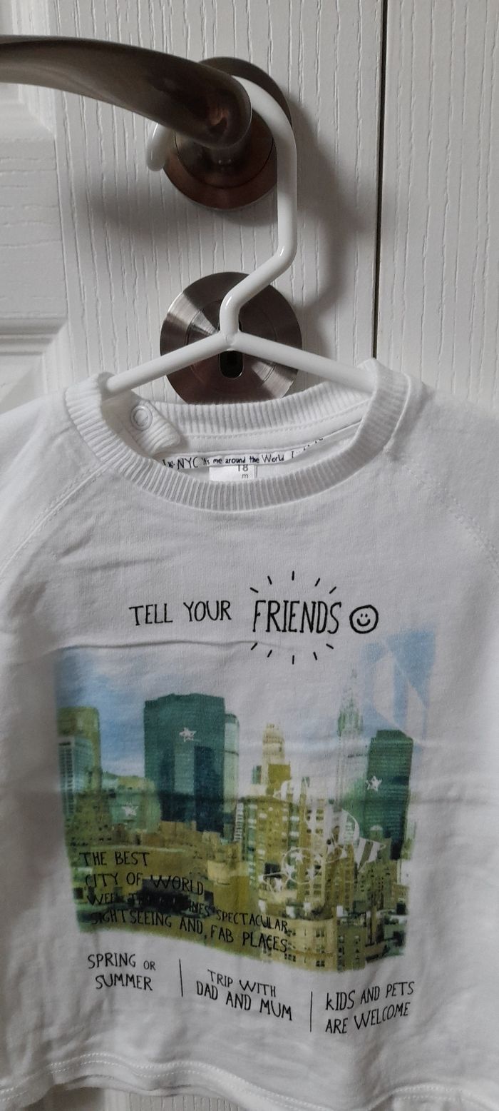 T-shirt avec dessin - photo numéro 2