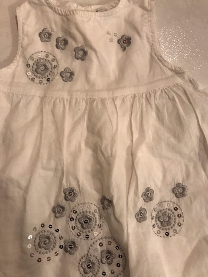 Robe blanche - photo numéro 2