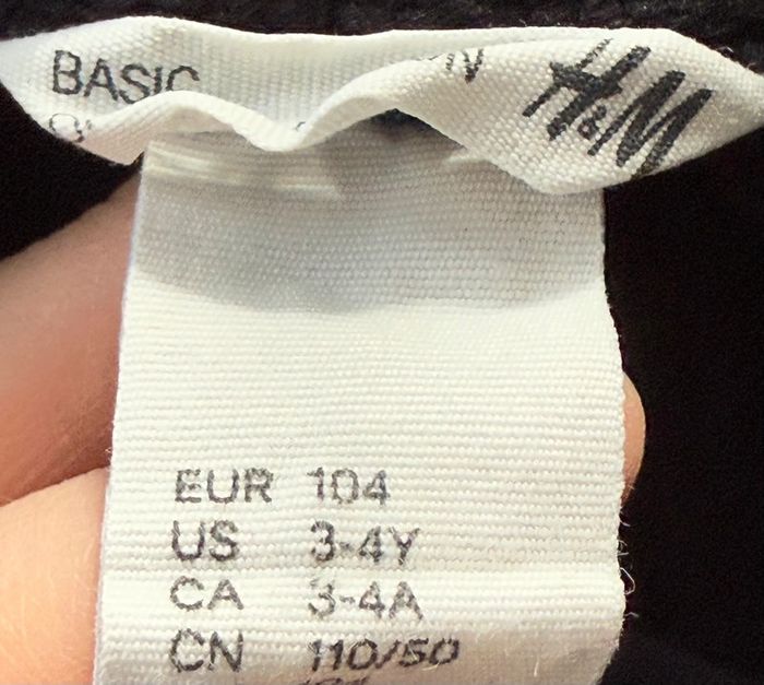 Short bleu marine « H&M » - photo numéro 3