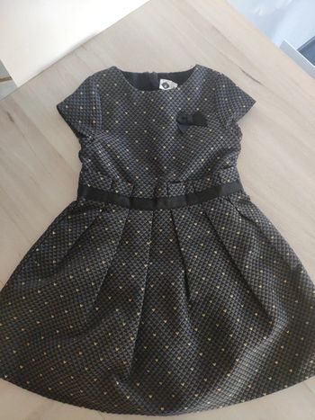 Superbe robe habillée grise coeurs dorée 3 ans 36 mois avec noeud