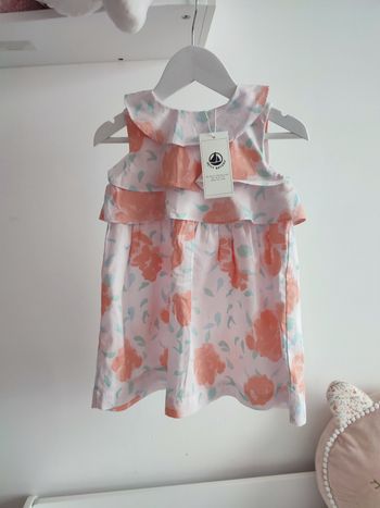 Robe petit bateau neuve 24m