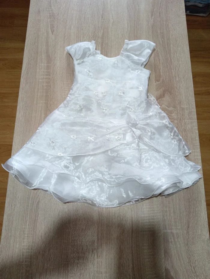 C52 robe cérémonie blanche 24_36 mois