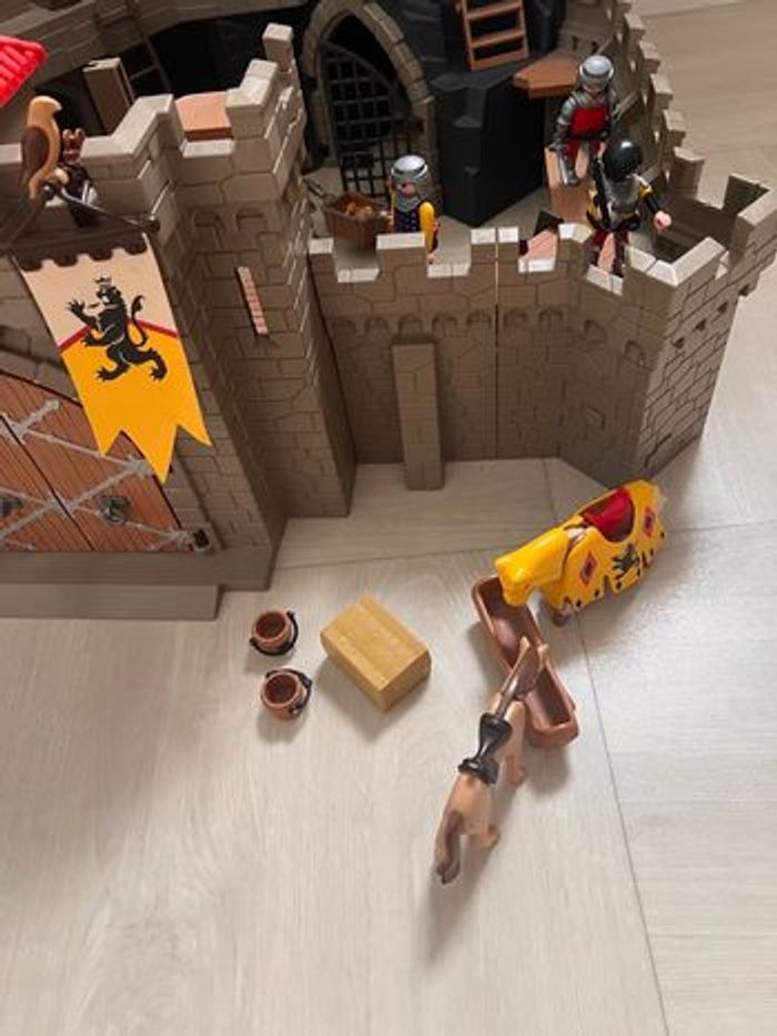 Château playmobil - photo numéro 2