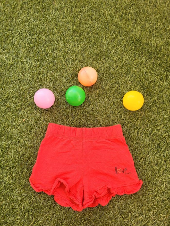 Short rouge 3 ans