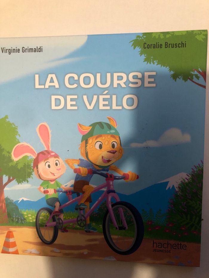 Livre Mac Donalds La course de vélo