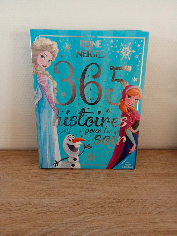 Livre 365 histoires pour le soir. La reine des neiges . Disney