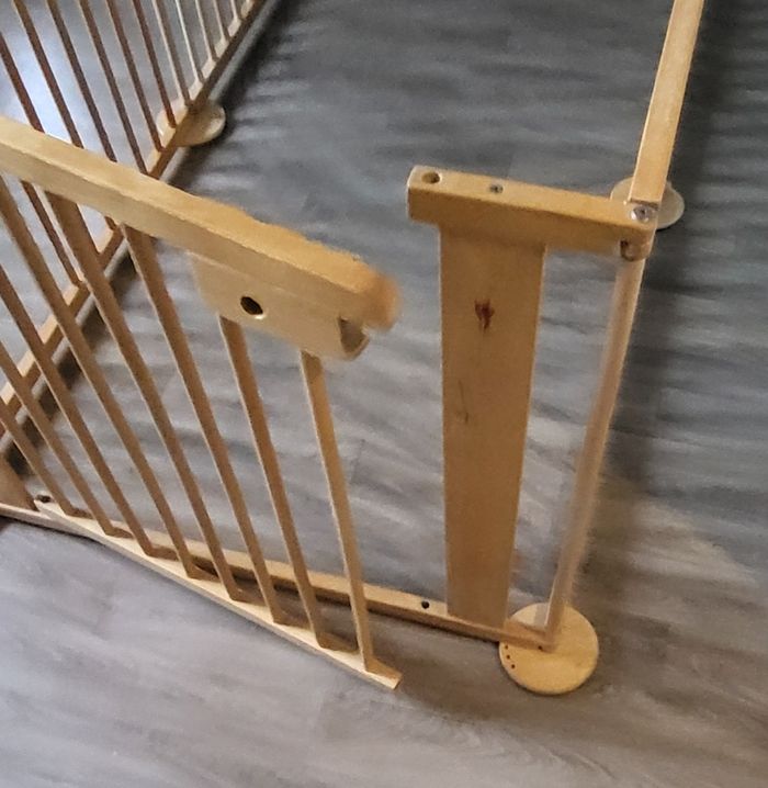 Parc bébé en bois - photo numéro 2