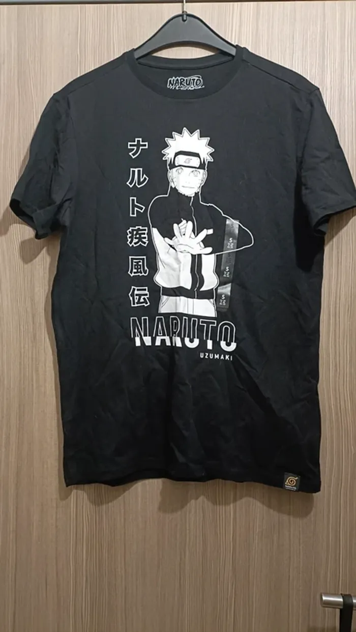 Tee-shirt Naruto Shippuden taille s